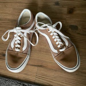 Van's Old Skool shoes size 6.5 M